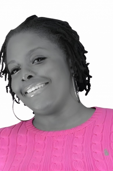 Miss Brandi BW-Pink Headshot Transparent2